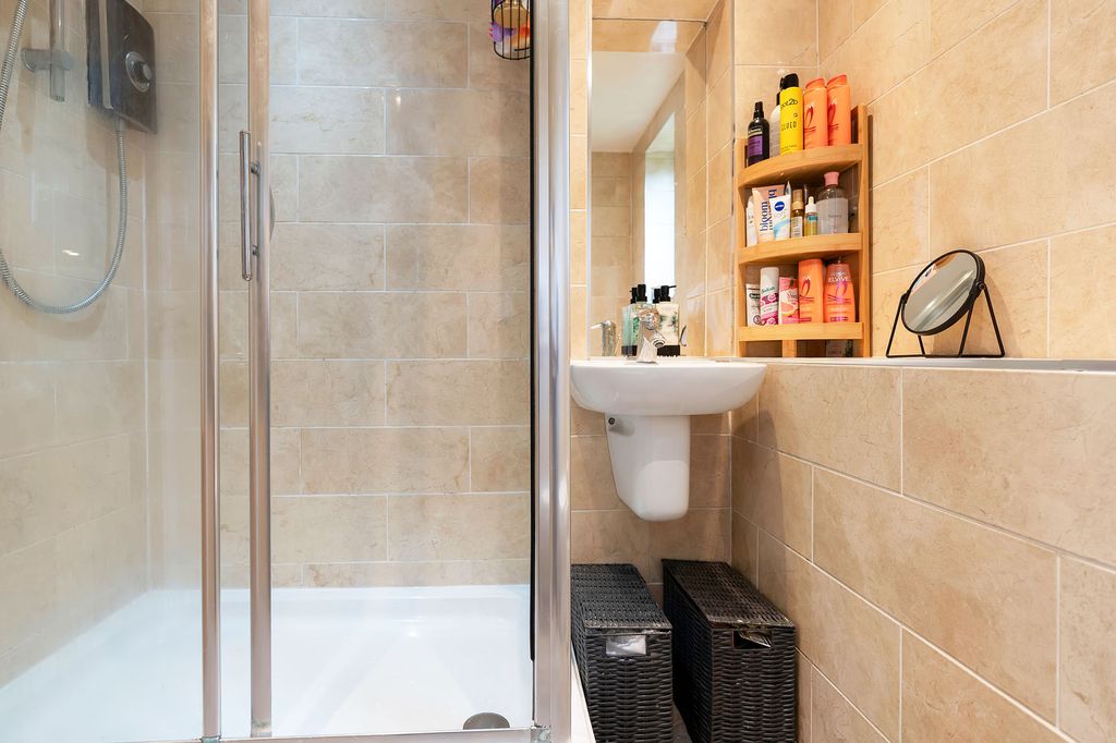 Additional image 10 of 2 bed flat for sale193/1 Gogarloch Syke, South Gyle, Edinburgh EH12