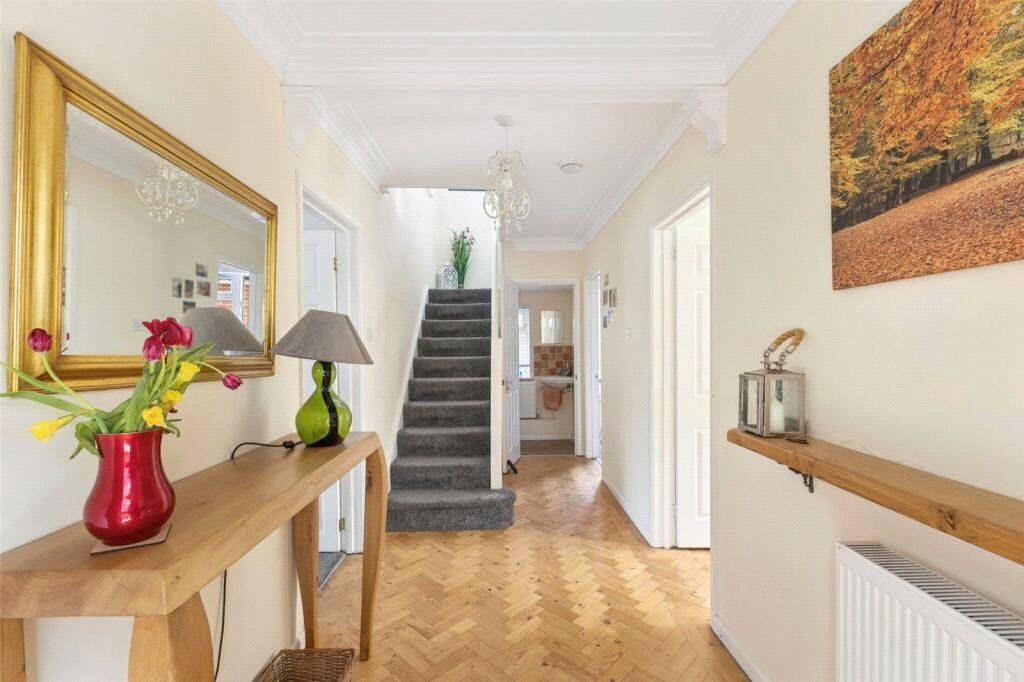 Additional image 16 of 3 bed detached house for saleChawton Park Road, Alton, Hampshire GU34