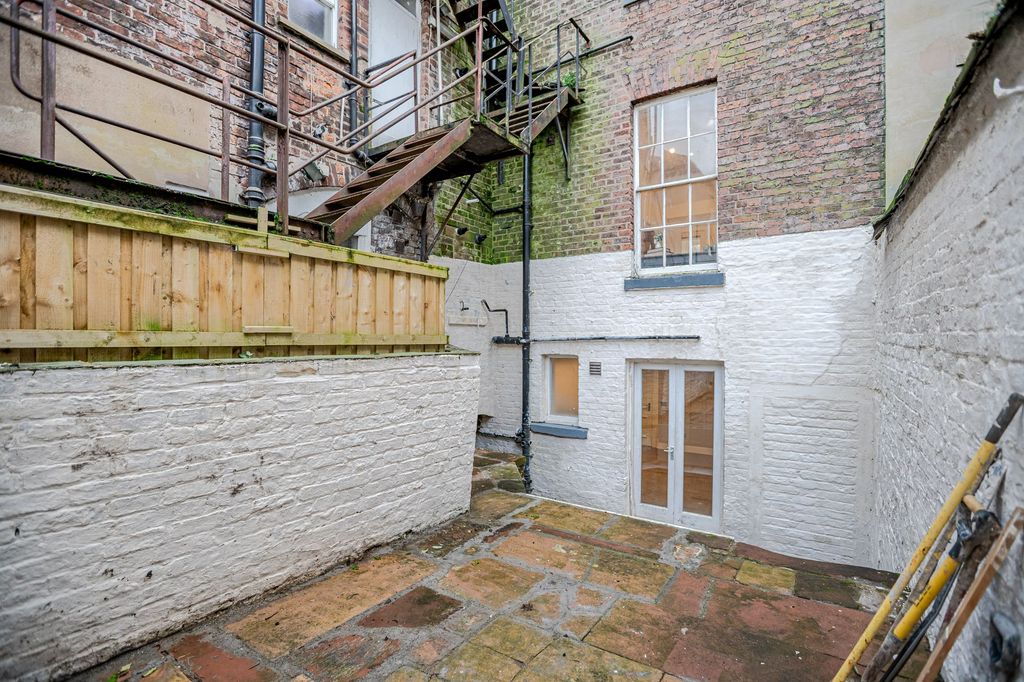 Additional image 15 of 2 bed flat for saleApartment 1, 16 Victoria Place, Carlisle CA1