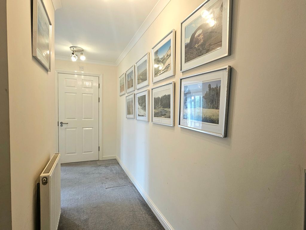Additional image 9 of 2 bed flat for saleGoldsworth Road, Woking, Surrey GU21