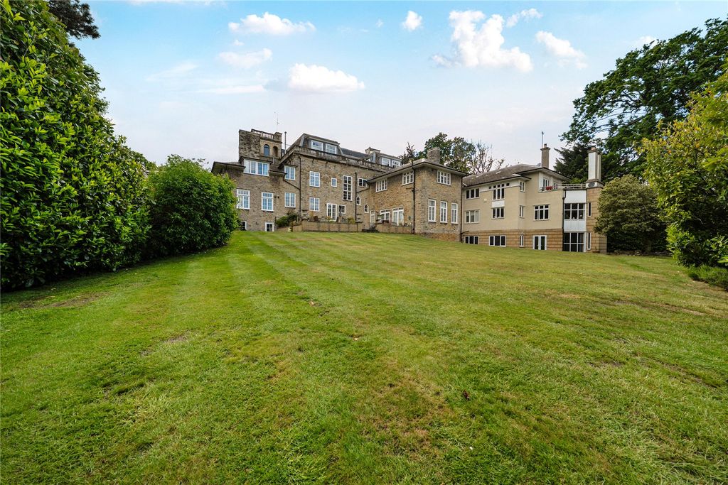 Additional image 5 of 3 bed flat for saleManor Place, Mavelstone Road, Bromley BR1