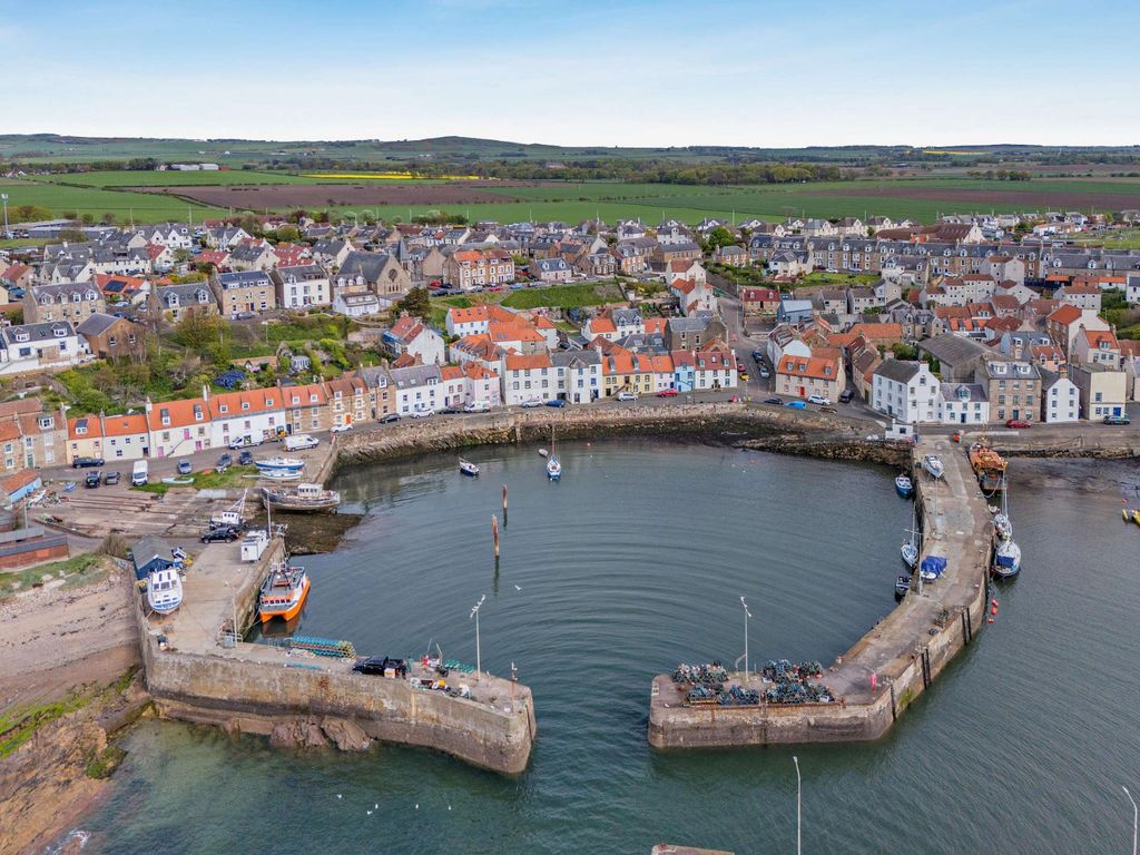 2 bed flat for saleWest Shore, St. Monans, Anstruther, Fife KY10