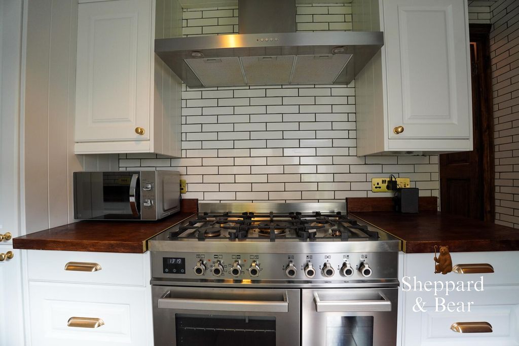 Additional image 77 of 3 bed flat for saleNinian Road, Cardiff CF23