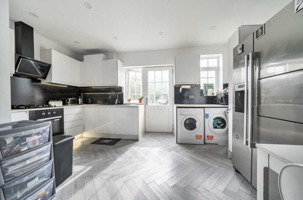 Additional image 2 of 2 bed terraced house for saleArcus Road, Bromley BR1