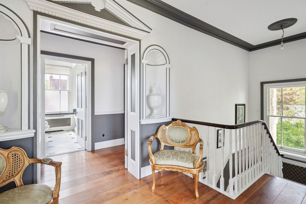 Additional image 16 of 6 bed detached house for saleChurchfields, Broxbourne EN10