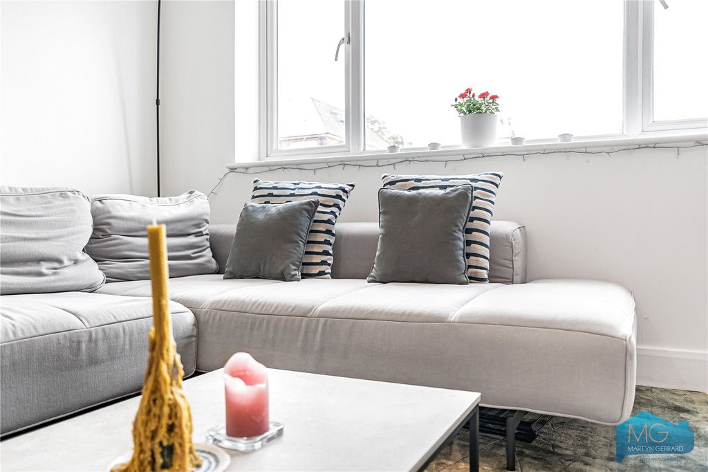 Additional image 10 of 1 bed flat for saleLeicester Road, Barnet EN5