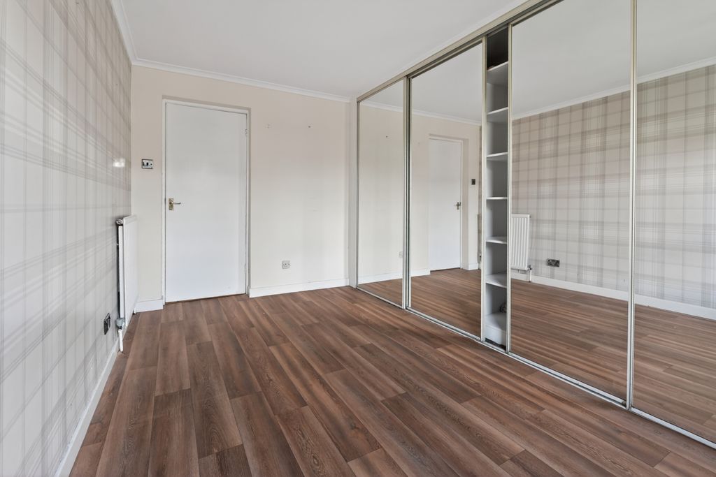 Additional image 14 of 2 bed flat for saleKingsknowe Court, Kingsknowe, Edinburgh EH14