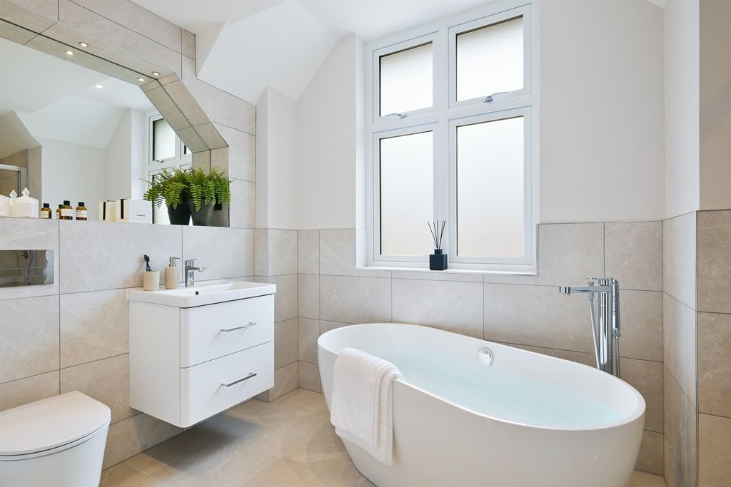 Additional image 20 of 4 bed detached house for saleHuntersfield Farm, Fairlawn Road, Banstead SM7
