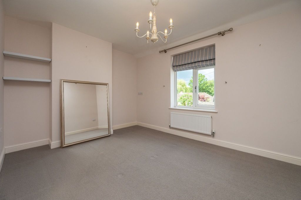 Additional image 24 of 3 bed semi-detached house for saleMoorfield Road, Alcester B49