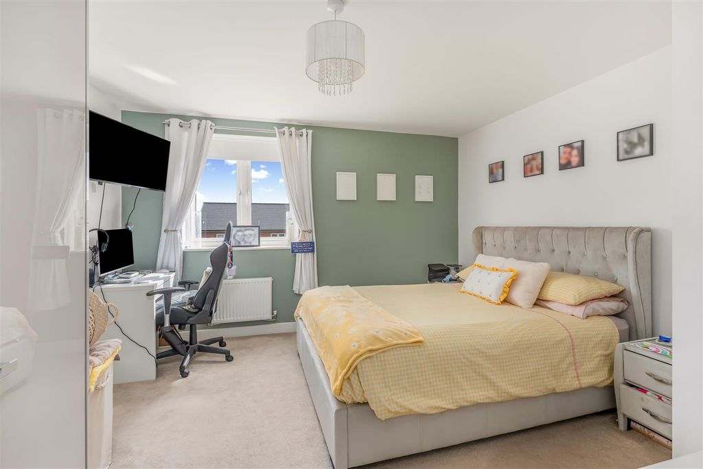 Additional image 10 of 4 bed detached house for saleThenford Way, Banbury OX16