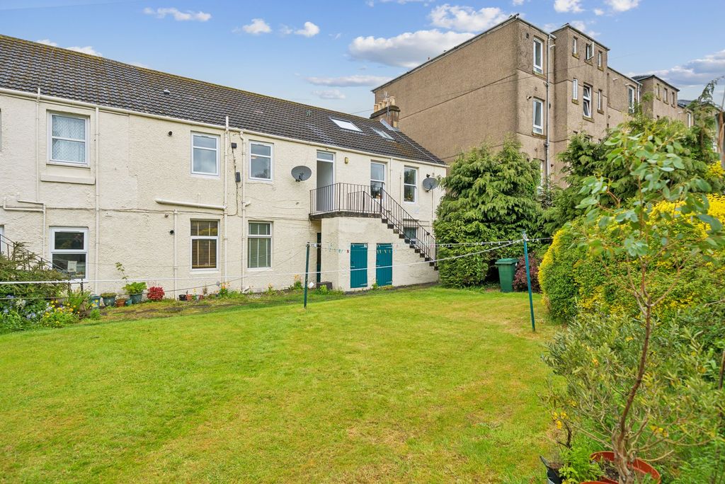 Additional image 15 of 2 bed flat for saleJames Street, Helensburgh G84