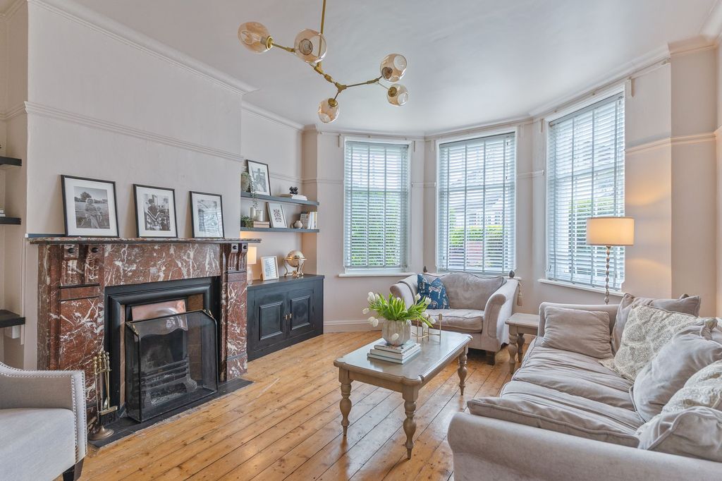 Additional image 14 of 4 bed semi-detached house for saleFields Park Avenue, Newport NP20
