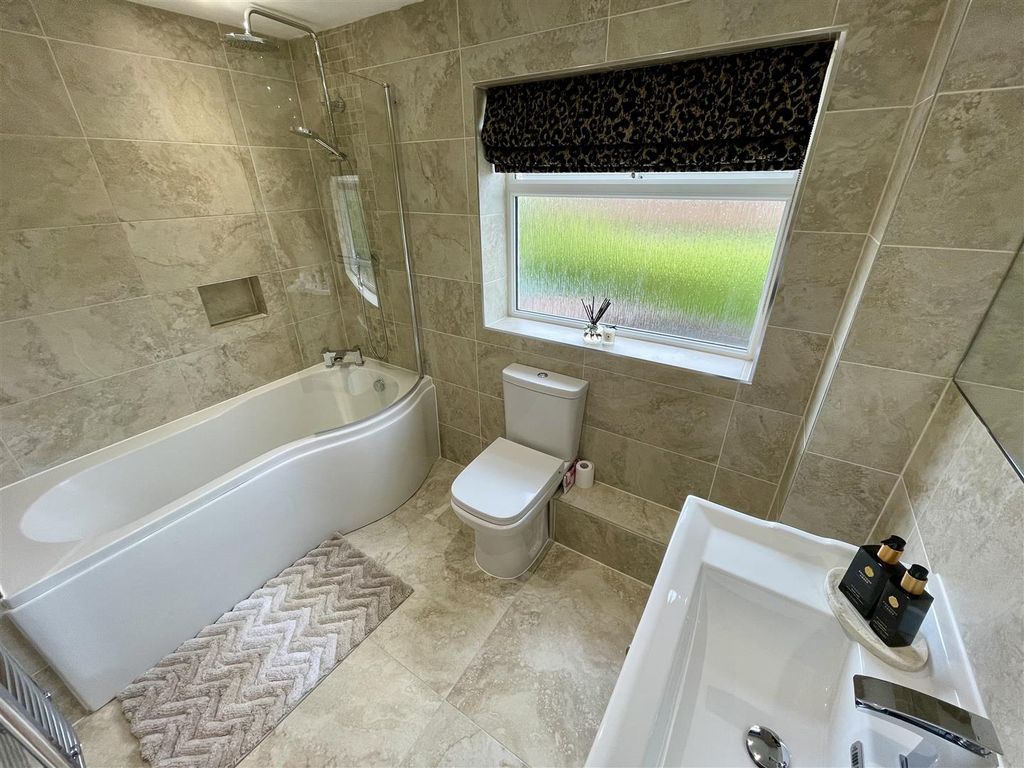 Additional image 13 of 3 bed semi-detached house for saleThe Oaklands, Middleton One Row, Darlington DL2
