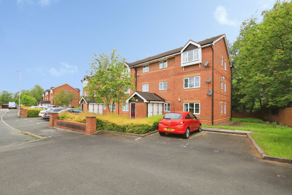 2 bed flat for saleMorville Croft, Bilston WV14