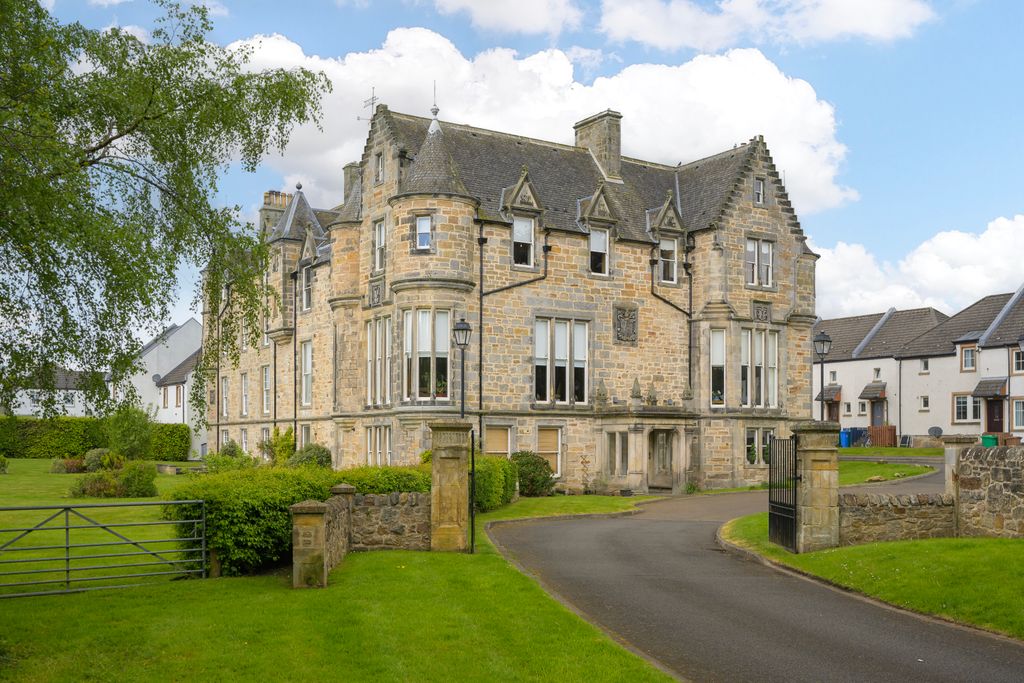 3 bed flat for sale11 Craigflower House, Torryburn KY12