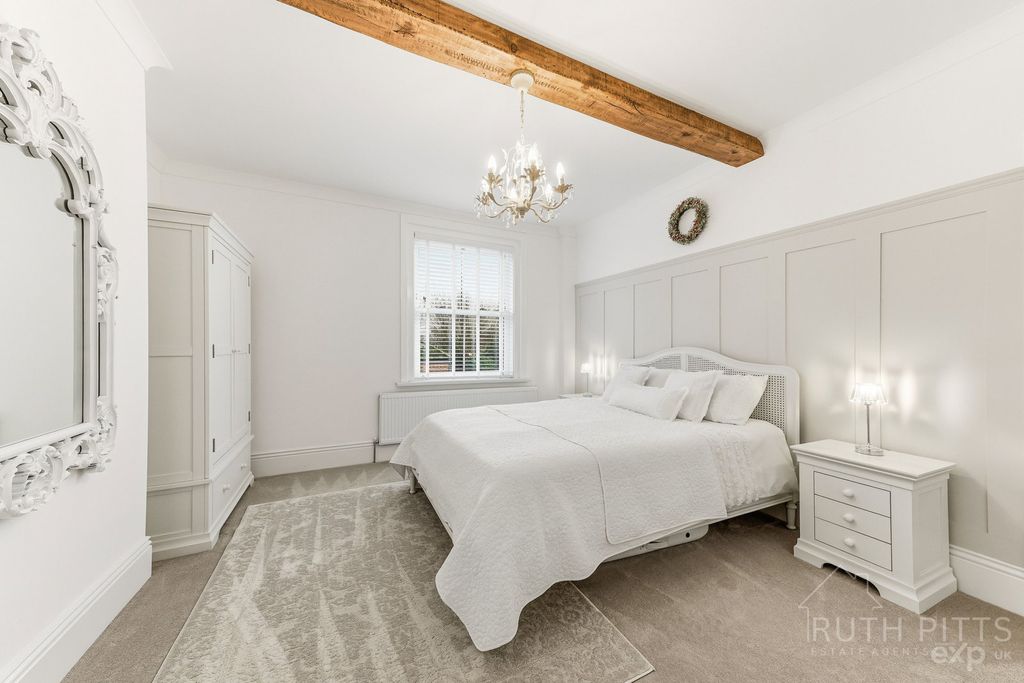 Additional image 26 of 5 bed semi-detached house for saleChurch Street, Brierley, Barnsley S72