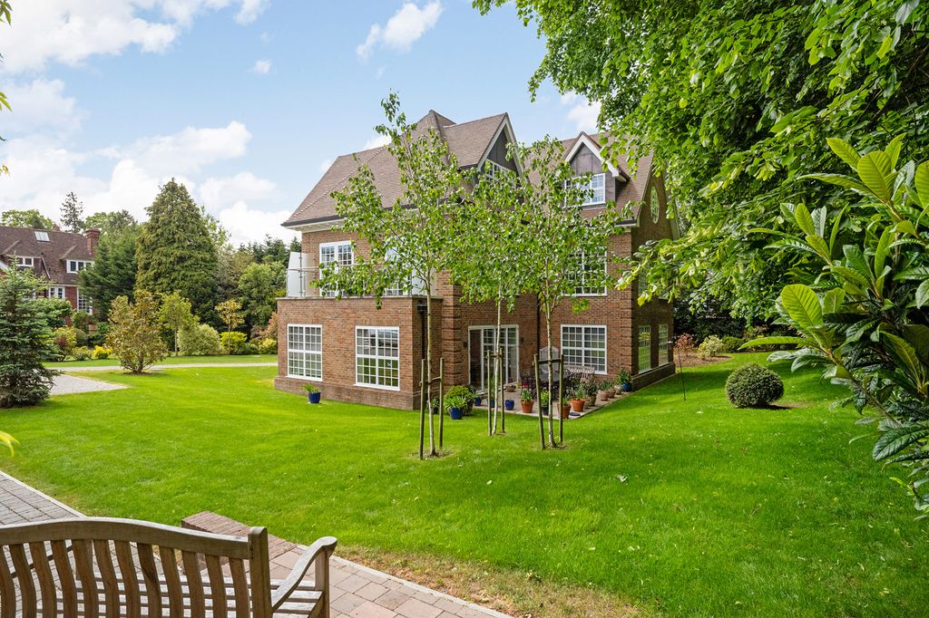 Additional image 13 of 3 bed flat for saleWoodlands Road, Bromley BR1