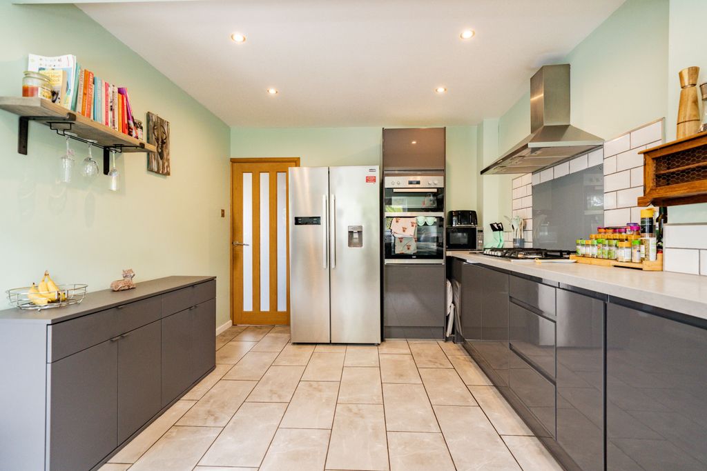 Additional image 4 of 3 bed semi-detached house for saleWhitcroft Close, Markfield, Leicestershire LE67