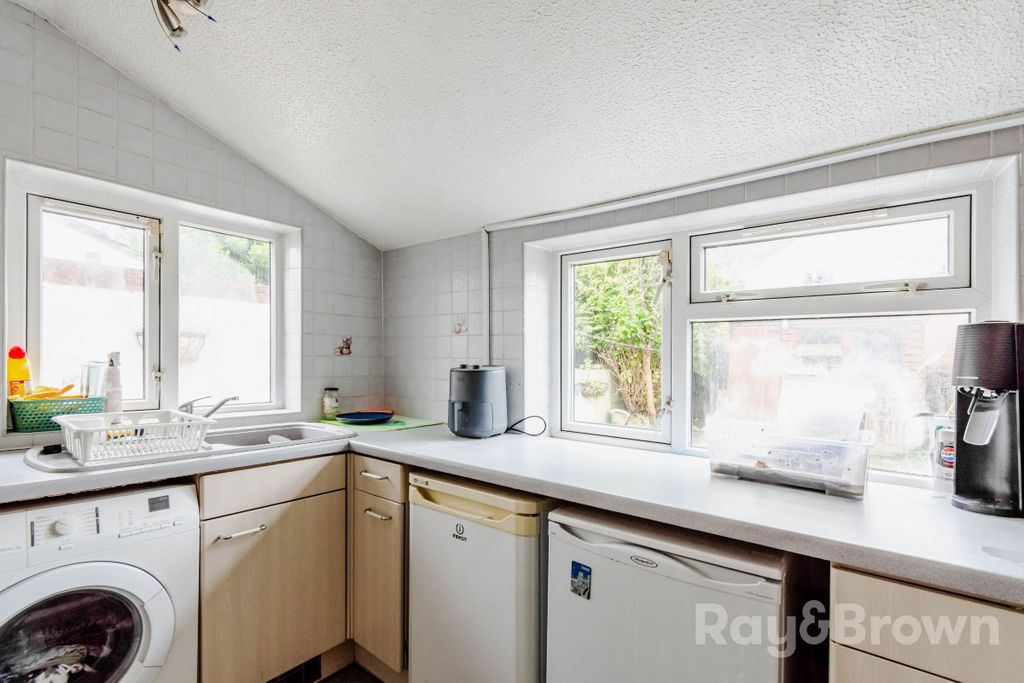 Additional image 22 of 4 bed terraced house for saleLlanishen Street, Heath, Cardiff CF14