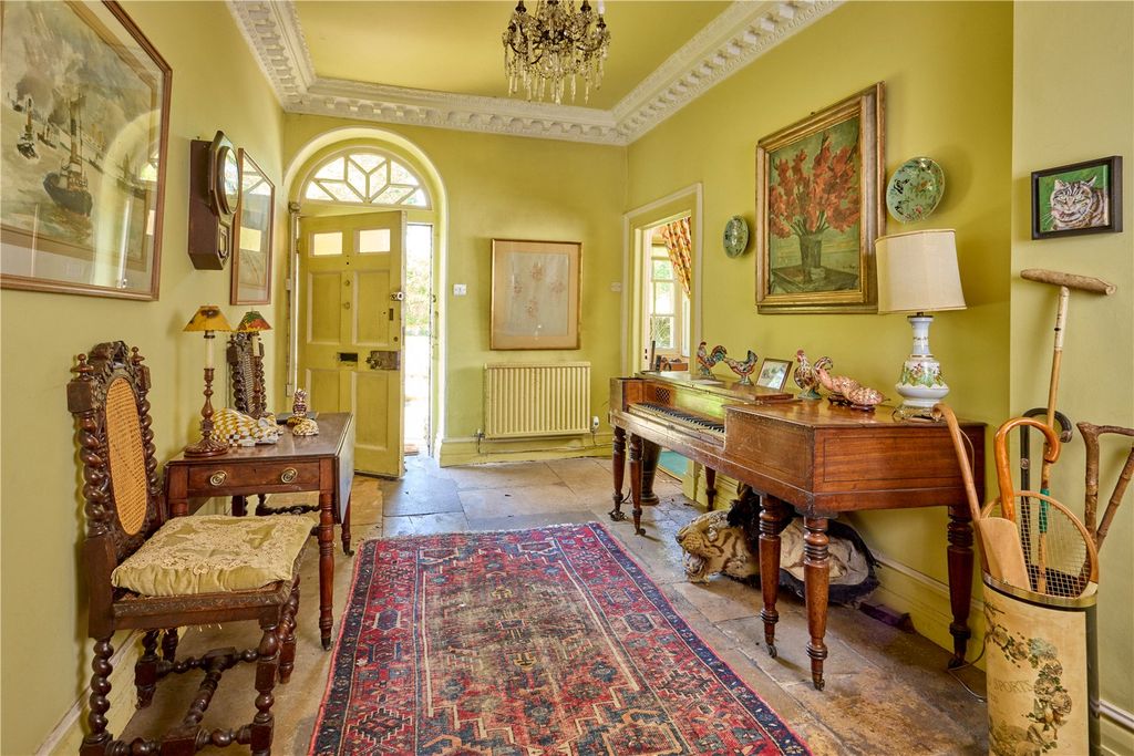 Additional image 2 of 6 bed semi-detached house for saleBroad Street, Bampton, Oxfordshire OX18