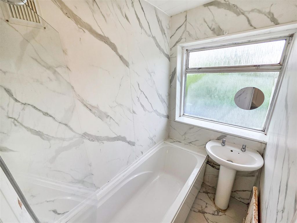 Additional image 14 of 4 bed end terrace house for saleWakemans Hill Avenue, London NW9