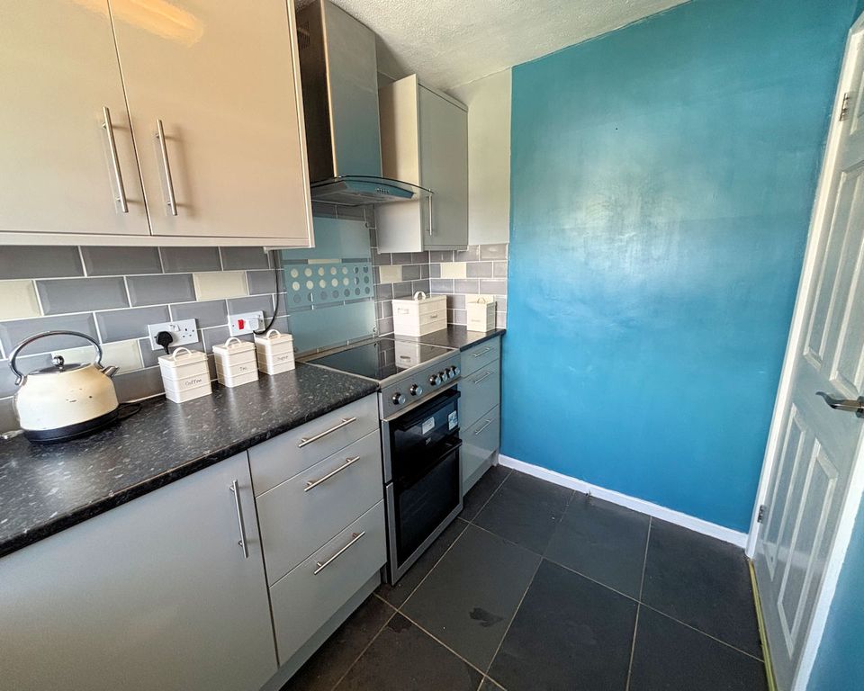 Additional image 15 of 2 bed flat for saleTy Ceredig, Tywyn LL36