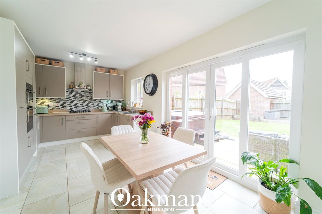 Additional image 3 of 4 bed detached house for saleRutherford Road, Bromsgrove, Worcestershire B60