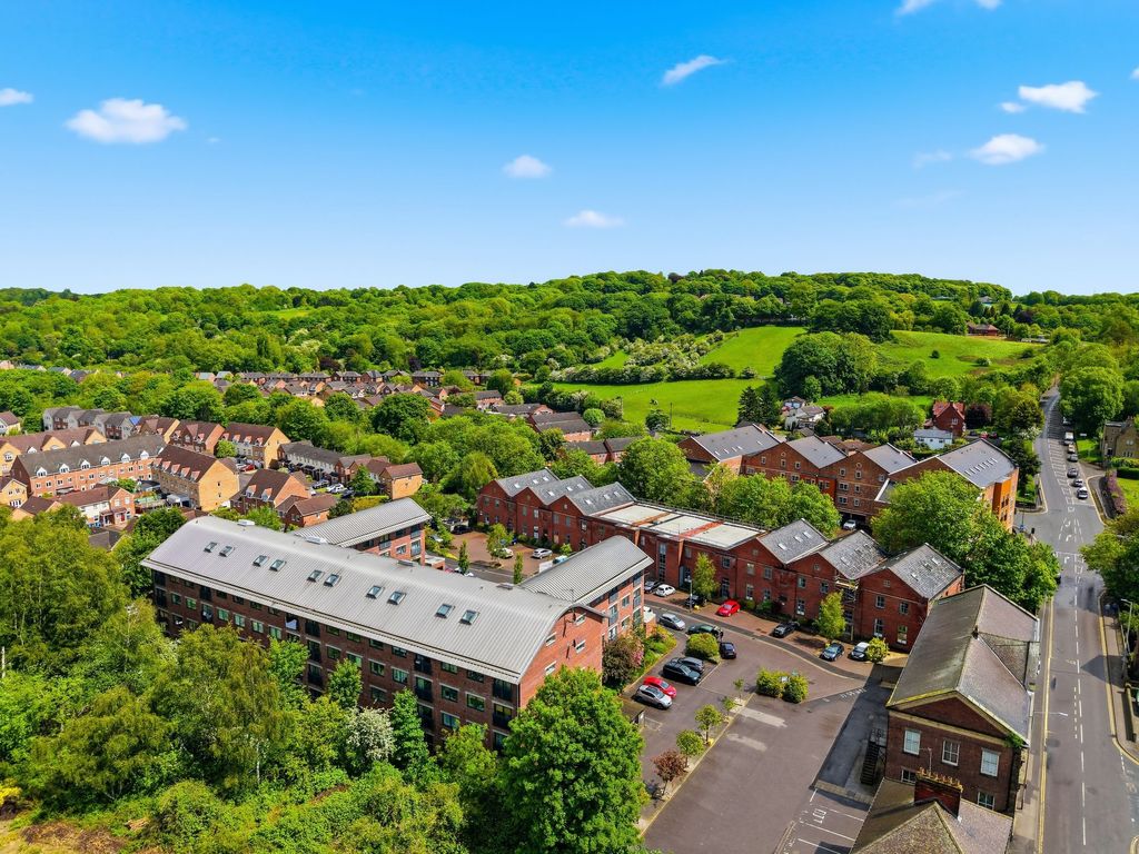 Additional image 4 of 3 bed flat for saleMarkham Quay, Camlough Walk, Chesterfield S41