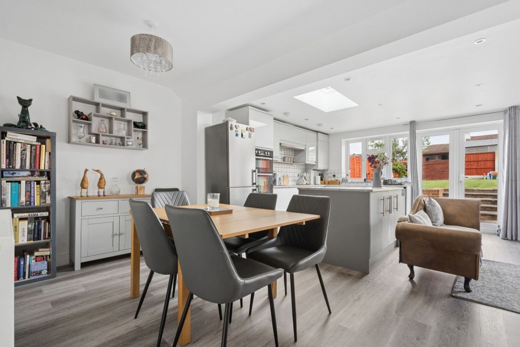 Additional image 9 of 2 bed semi-detached bungalow for saleCarpenders Avenue, Carpenders Park WD19