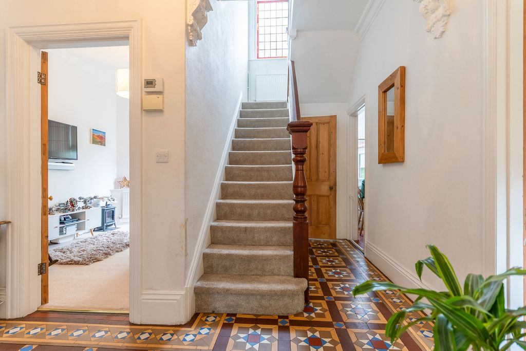 Additional image 20 of 4 bed semi-detached house for saleFields Road, Newport NP20