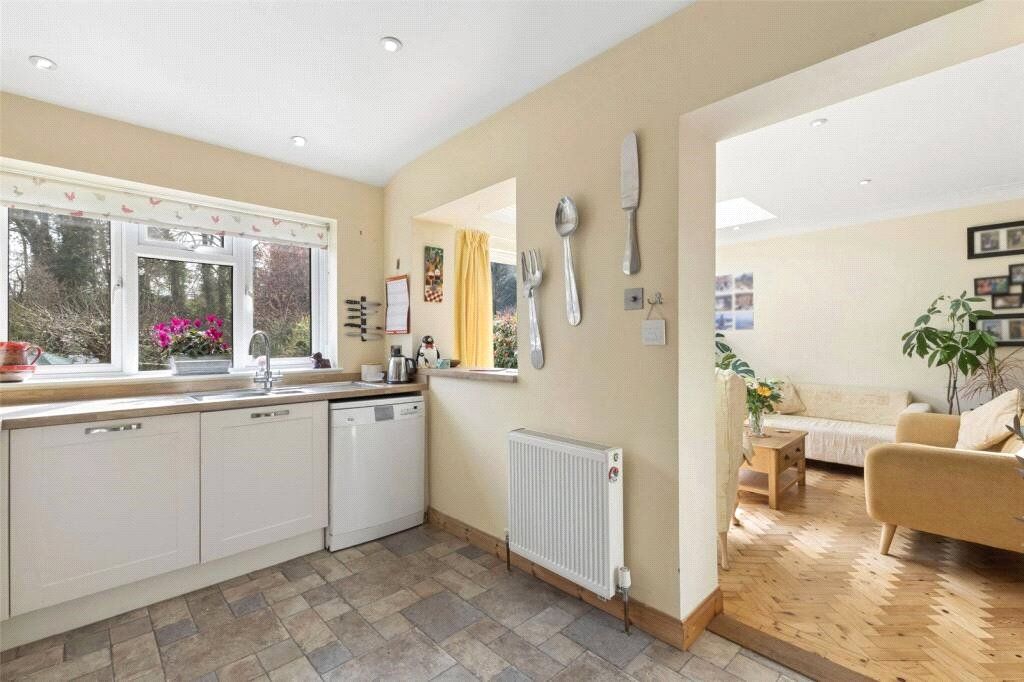 Additional image 3 of 3 bed detached house for saleChawton Park Road, Alton, Hampshire GU34