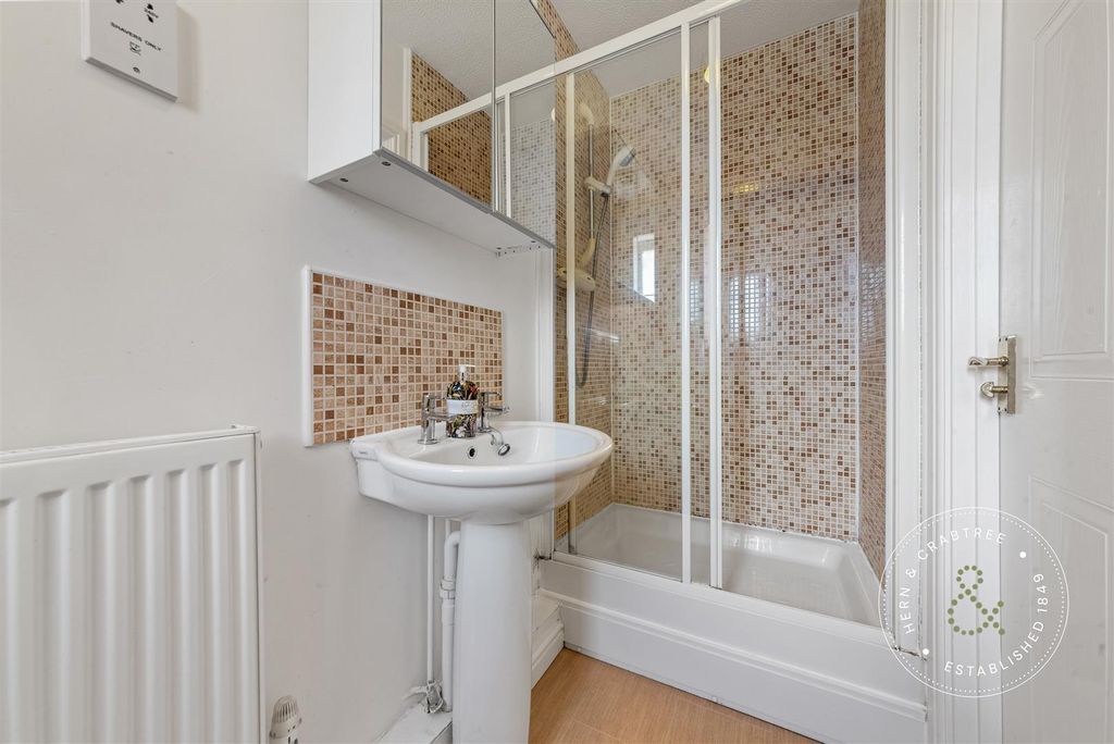 Additional image 6 of 5 bed town house for saleBlackberry Way, Pontprennau, Cardiff CF23