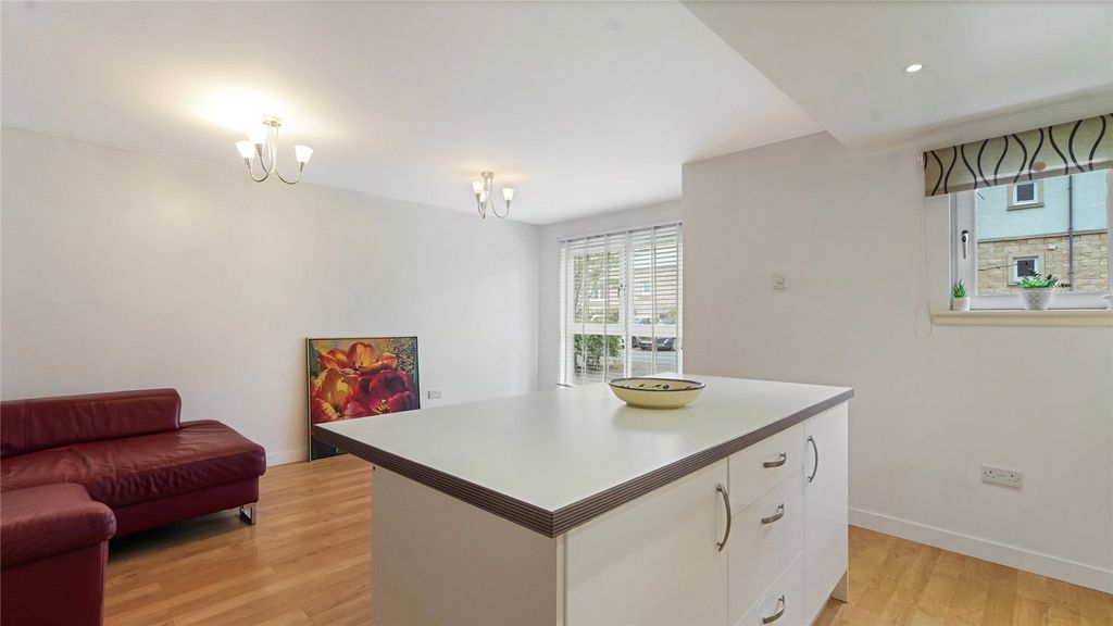Additional image 9 of 1 bed flat for saleOld Harbour Square, Stirling, Stirlingshire FK8