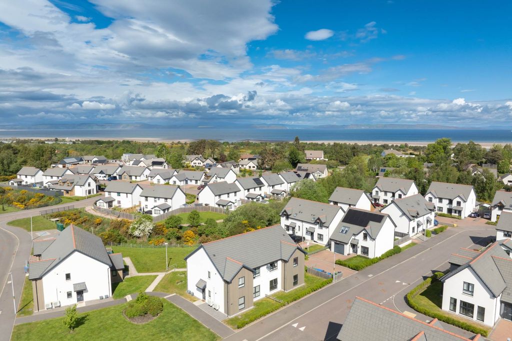 Additional image 18 of 2 bed flat for saleBurnside, Nairn IV12