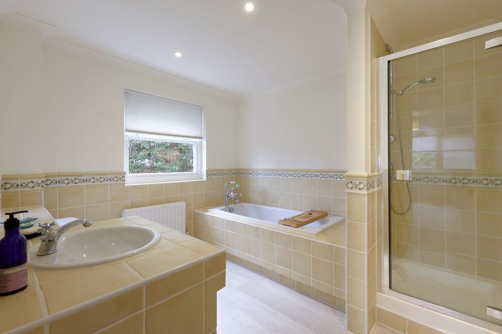Additional image 14 of 5 bed detached house for saleBurkes Road, Beaconsfield, Buckinghamshire HP9