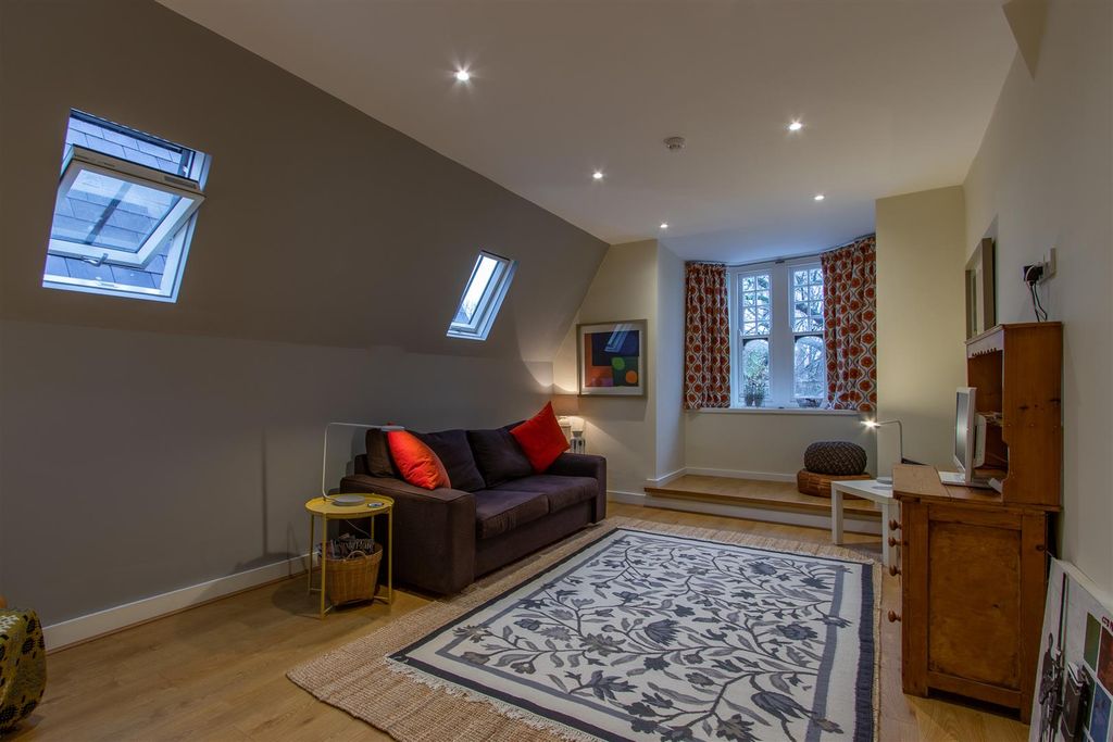 Additional image 3 of 1 bed flat for saleCathedral Road, Pontcanna, Cardiff CF11