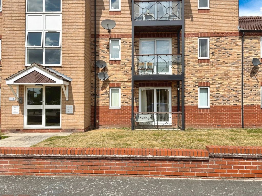 Additional image 10 of 2 bed flat for saleLangsett Court, Doncaster, South Yorkshire DN4