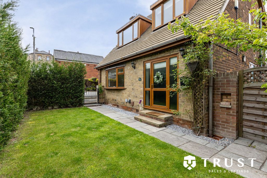 Additional image 46 of 3 bed detached house for saleMill Lane, Batley WF17