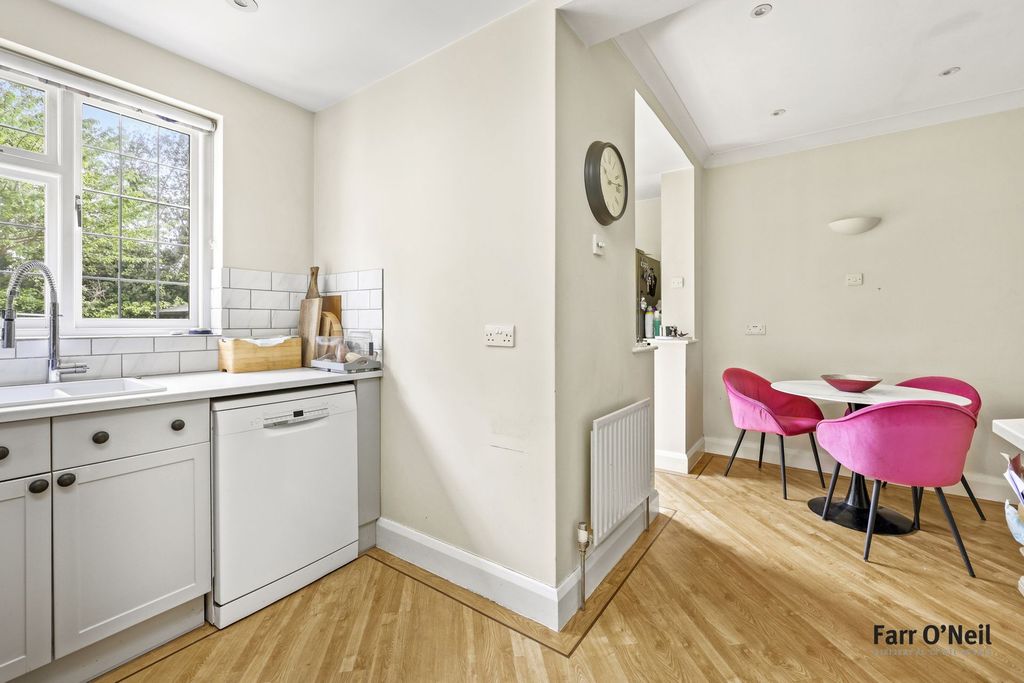 Additional image 16 of 4 bed semi-detached house for saleForest Side, Buckhurst Hill IG9