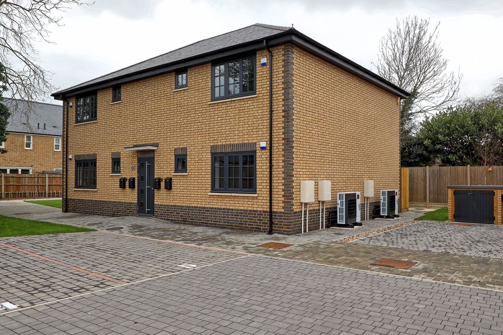 1 bed flat for saleCoxs Yard, Braintree CM7