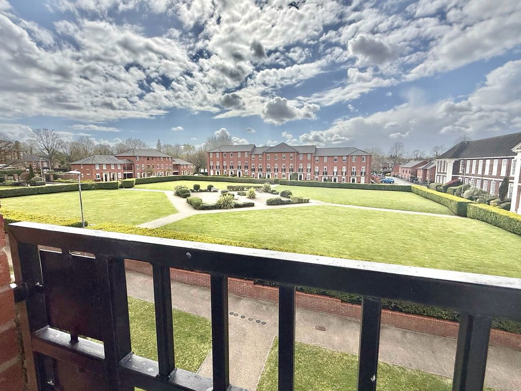 2 bed flat for saleLowbridge Walk, Bilston WV14 photo 2