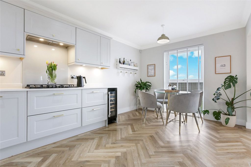 Additional image 9 of 4 bed detached house for saleStewart Gardens, Airdrie, North Lanarkshire ML6
