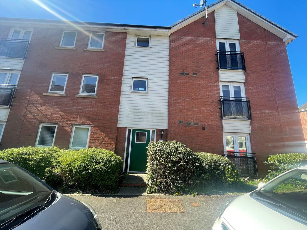1 bed flat for saleLongacres, Bridgend CF31