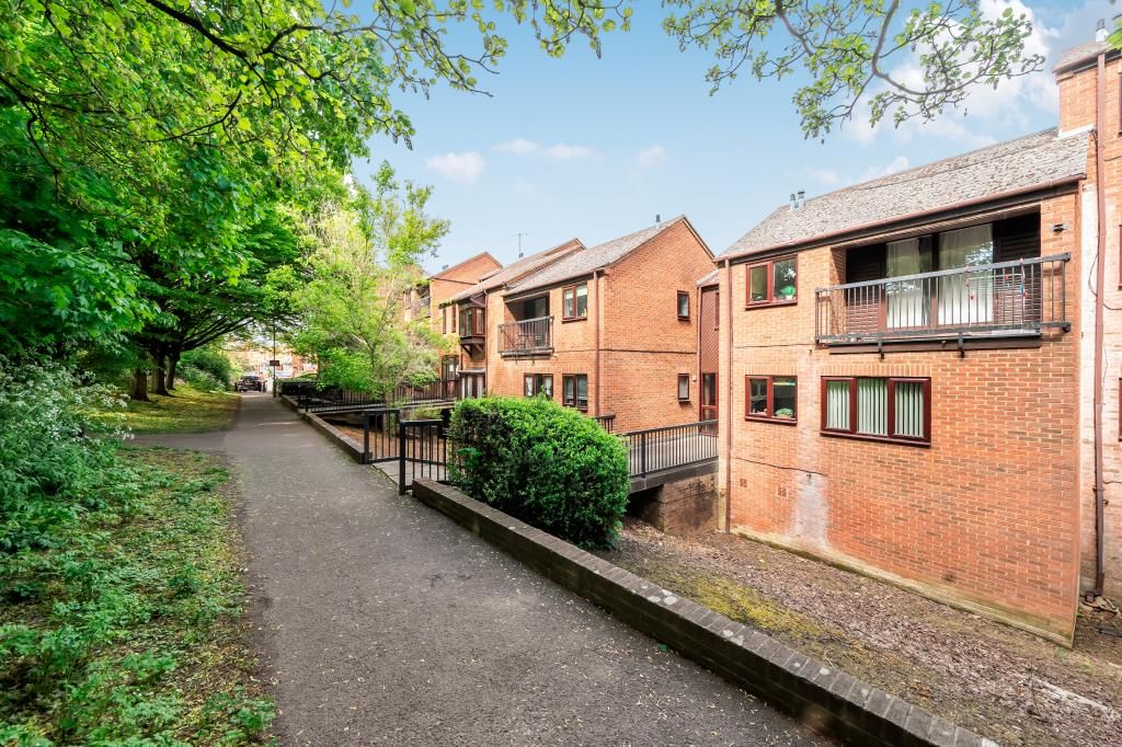 Additional image 15 of 2 bed flat for saleBanbury, Oxfordshire OX16