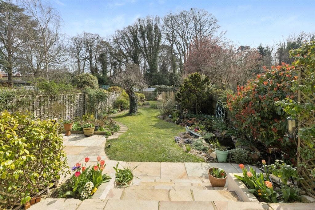 Additional image 15 of 3 bed detached house for saleChawton Park Road, Alton, Hampshire GU34