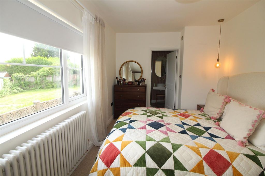 Additional image 21 of 3 bed detached bungalow for saleManor Road, Pontllanfraith, Blackwood NP12