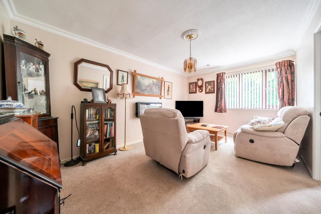 Additional image 5 of 2 bed flat for saleBanbury, Oxfordshire OX16