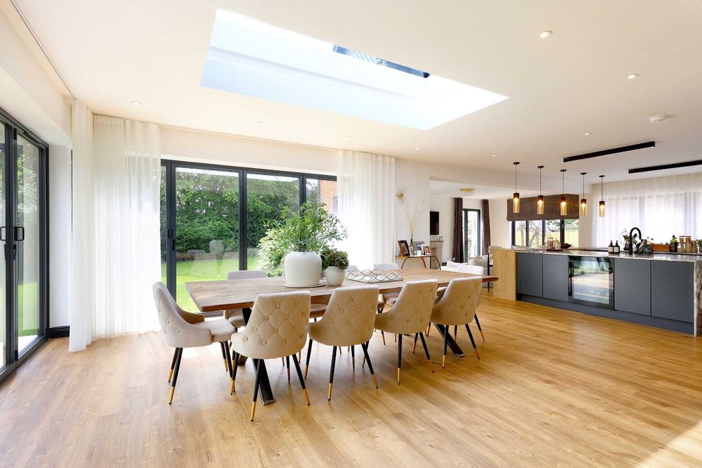 Additional image 9 of 6 bed detached house for salePenn Road, Knotty Green, Beaconsfield, Buckinghamshire HP9
