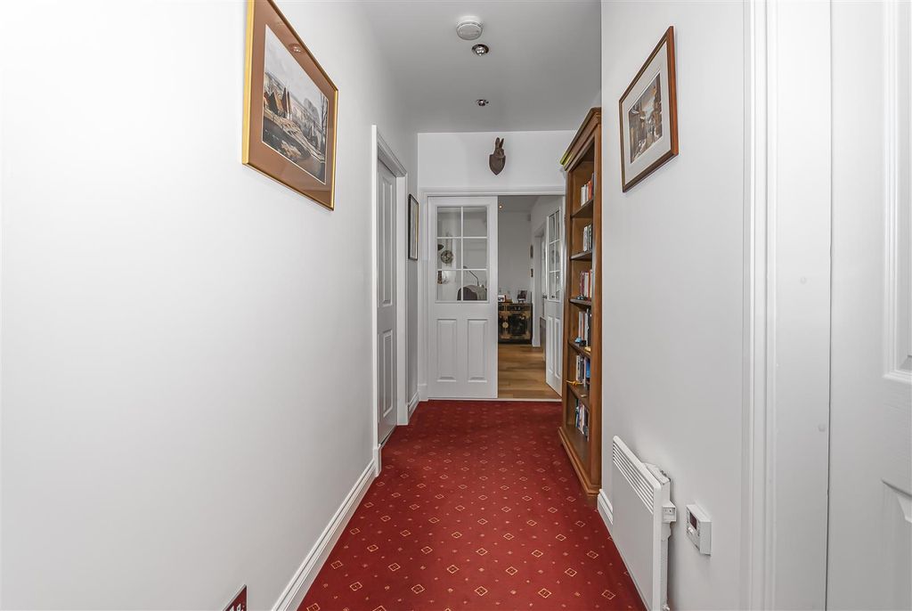 2 bed flat for saleLodge Mill Lane, Ramsbottom, Bury BL0 photo 5