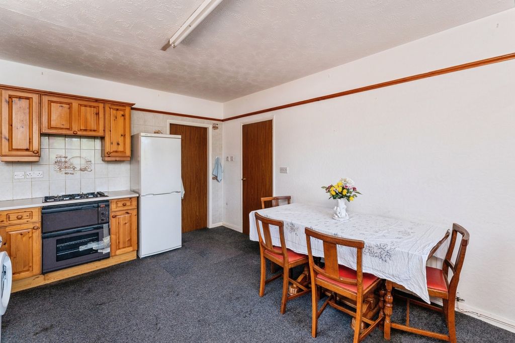 Additional image 9 of 4 bed detached house for salePen-Y-Maes Road, Holywell, Flintshire CH8